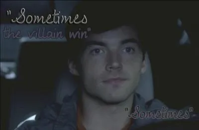 pisode 19 : De quoi parlent Ezra et Aria ?