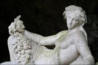 Qui est la desse romaine de le fertilit et du printemps ?