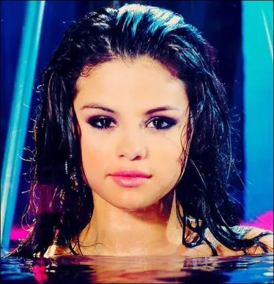 Dans quel hpital est-elle ne ?