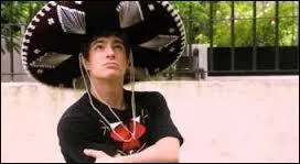 Quel est le vrai nom de Maxi ?