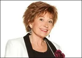 Comment s'appelle cette actrice en vrai ?