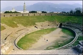 Quelle paisseur de cendre avait recouvert Pompi ?