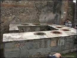 Qui a t tmoin de l'ruption ?