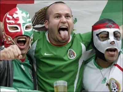 C'est au soleil que notre reporter part djouer les sombres desseins ...