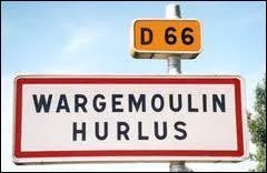 Peupl de 48 habitants, le petit village Marnais de Wargemoulin-Hurlus se situe en rgion ...