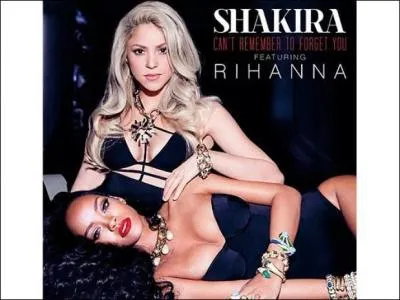  Bof, elle aime la montagne, tu dis ?  , rplique Jojo d'un air incrdule.  Mmm... tiens, voil ! Il y a ce CD de Shakira avec Rihanna, je parie qu'elle aimera ce cadeau, cette musique genre   se bouger les hanches  c'est (... ) elle a besoin en ce moment .