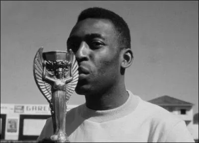 En 1970 , la coupe devient dfinitivement proprit du Brsil . Pourquoi ?