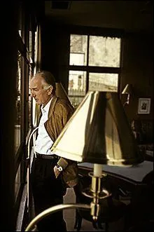 Thomas Bernhard (1931-1985) est aussi corrosif dans toute sa littrature que dans sa vie :  Je n'accepte ni prix, ni titres, et surtout pas, bien entendu, votre grotesque titre de professeur. L'Assemble des auteurs de Graz est une assemble de connards sans talents . De plus...