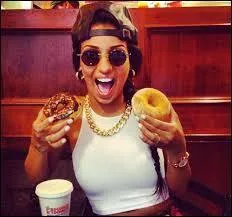 Sa meilleure amie est :