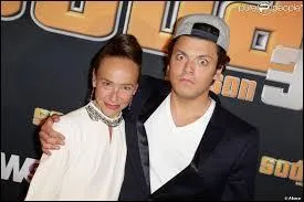 Comment s'appelle la proviseur du lyce Marie-France Jolle dans sa srie ?