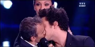 Quel homme a-t-il embrass lors des NRJ Music Awards 2013 ?