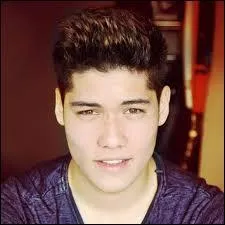 Qui est ce youtubeur ?