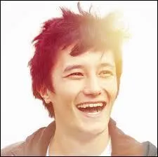 Qui est ce youtubeur ?