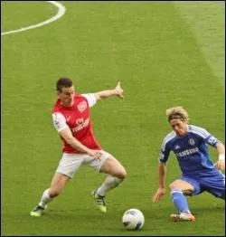 Comment s'appelle ce dfenseur ?