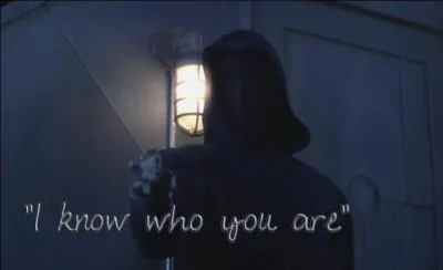 Qui arrive dans le but de tuer les filles ?