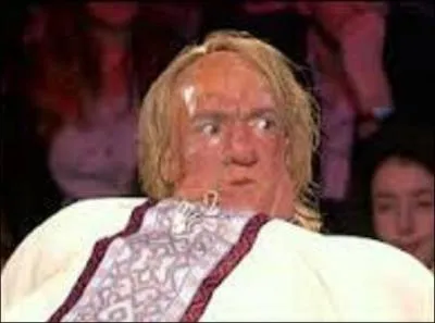 Qui est venu sur le plateau expliquer ses  grosses conneries  de ces dix dernires annes ?