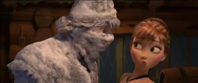 De qui Anna va-t-elle tre aide pour retrouver sa soeur ?