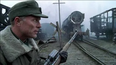 Superbe fresque de Jean-Jacques Annaud, tchez de mettre dans le mille !