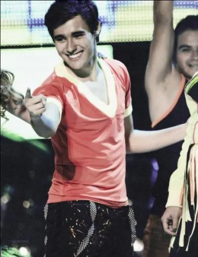 En quelle anne a-t-il jou dans la version latino-amricaine de  High School Musical  ?