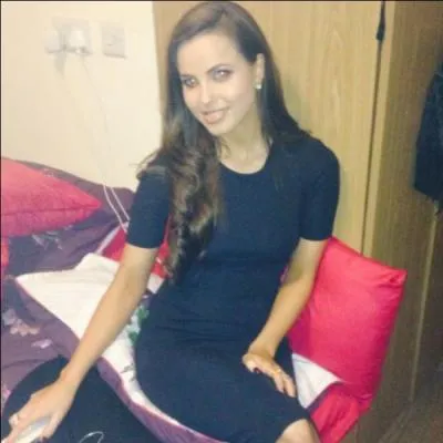 Qui sort avec Sophia (mars 2014) ?