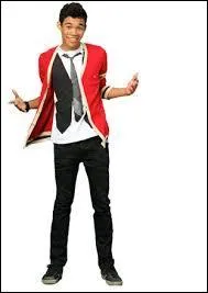 Comment s'appelle le frre de Rocky ?