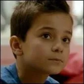 Comment s'appellent les deux petits-enfants de Raymond et Huguette ?