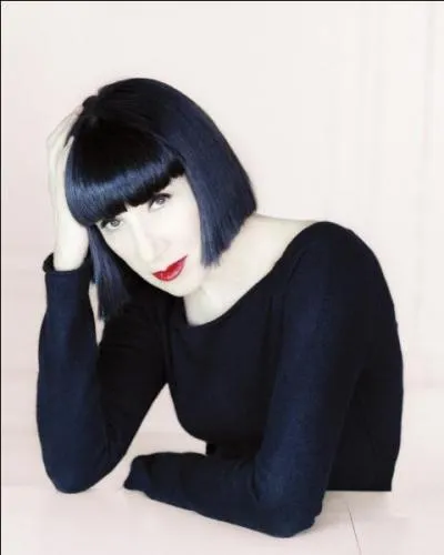 Certains vtements sont noirs, lesquels ?