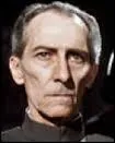 Août : Dans quelle trilogie Peter Cushing a-t-il tenu le rôle de Grand Moff Tarkin ?