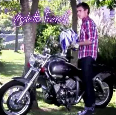 Leon a un nouvelle passion. Quelle est-elle ?