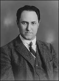 (1885-1960) . En tant que compositeur, il a t profondment marqu par Beethoven et Mendelssohn. Son sens du coloris orchestral ressemble  celui de compositeurs franais comme Bizet .