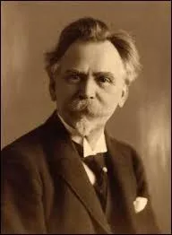 (1858-1937) . Son oeuvre est essentiellement orchestrale et pour le violon (quatre concertos pour violon, plusieurs symphonies ainsi que des opras). Il a crit plusieurs centaines de courtes partitions pour son instrument de prdilection. Son style reste romantique avec une forte influence hongroise.