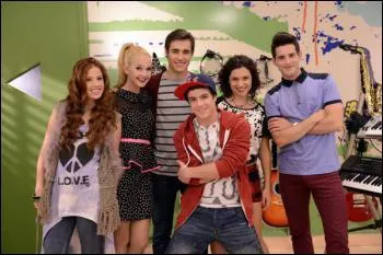 Comment s'appelle le studio dans la saison 2 ?