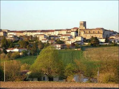 Le dpartement du Lot-et-Garonne n'est pas limitrophe de celui :