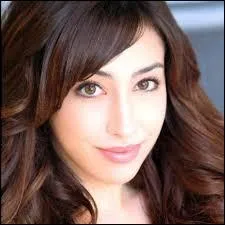 Avec qui Deuce sort-il ?