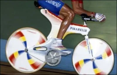 Il remporta cinq fois le Tour de France. Sa carrire prit fin en 1996.