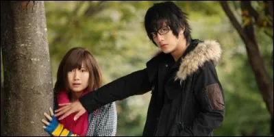 Dans quel film Yô Komiyama, le garçon le plus populaire du lycée, va aider Haruna, une fille qui manque de style, à trouver l'amour ?