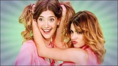 Que fait Violetta  Angie ?