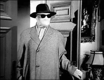 Quel est le nom de  L'Homme invisible  ?