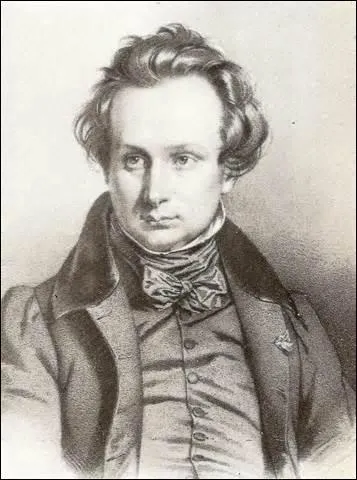 Personnage du roman de Victor Hugo (1802-1885)  Notre-Dame de Paris , paru en 1831, j'incarne dans ce roman le hros bossu, sourd, borgne et boiteux qui tombe amoureux,  l'ge de 20 ans, de la danseuse gitane Esmralda. Je me suicide en me jetant des tours de Notre-Dame aprs avoir assist  l'excution de cette dernire par son prtendant qu'elle venait d'conduire, je m'appelle :