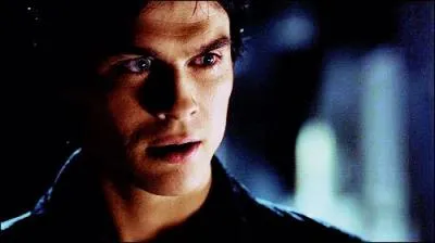Que souhaite Elena d'aprs Damon ?