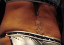 A qui appartient ce tatouage ?