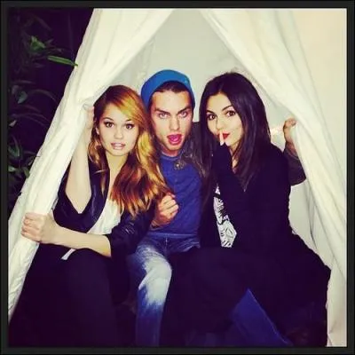 Comment s'appellent les enfants ?