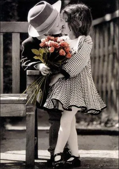 Qui chantait  Salut les amoureux  ?