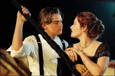 Au dbut du film, comment se rencontrent Jack et Rose ?