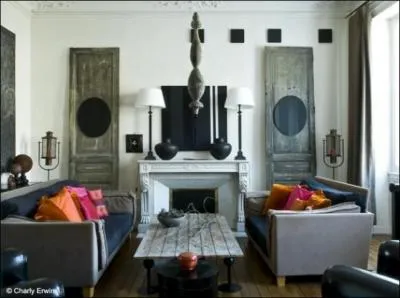 Qui chantait   La maison est si nette qu'elle en est suspecte, comme tous ces endroits o l'on ne vit pas  ?