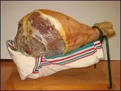 Une ville d'Aquitaine a son nom associ au jambon : c'est le jambon de...