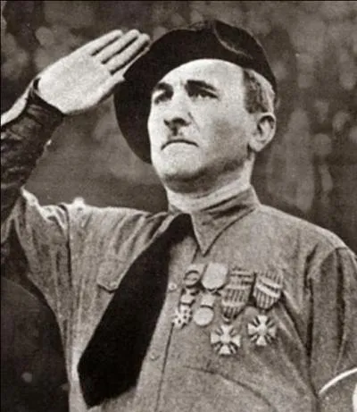 Le 30 janvier, le gouvernement de Ptain dcide de la cration d'une  nouvelle police . Elle aura pour but premier de dtruire la Rsistance. Ses actes seront horribles et la torture sera souvent utilise. Quelle est cette  police .