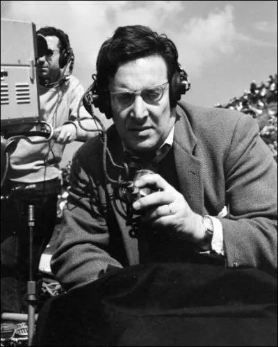  Lon Zitrone , le fameux journaliste, est-il encore en vie (28 mars 2014) ?