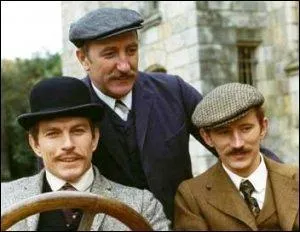 Est-ce que  Pierre Maguelon , inoubliable  Terrasson  des  Brigades du Tigre , est toujours de ce monde (28 mars 2014) ?