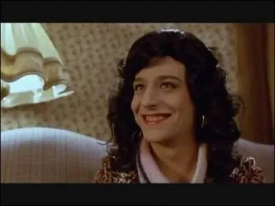  qui est destine cette rplique :  Vous avez de la pte ? Vous avez du sucre ? Avec la pte, vous faites une crpe et vous mettez du sucre dessus !   ?